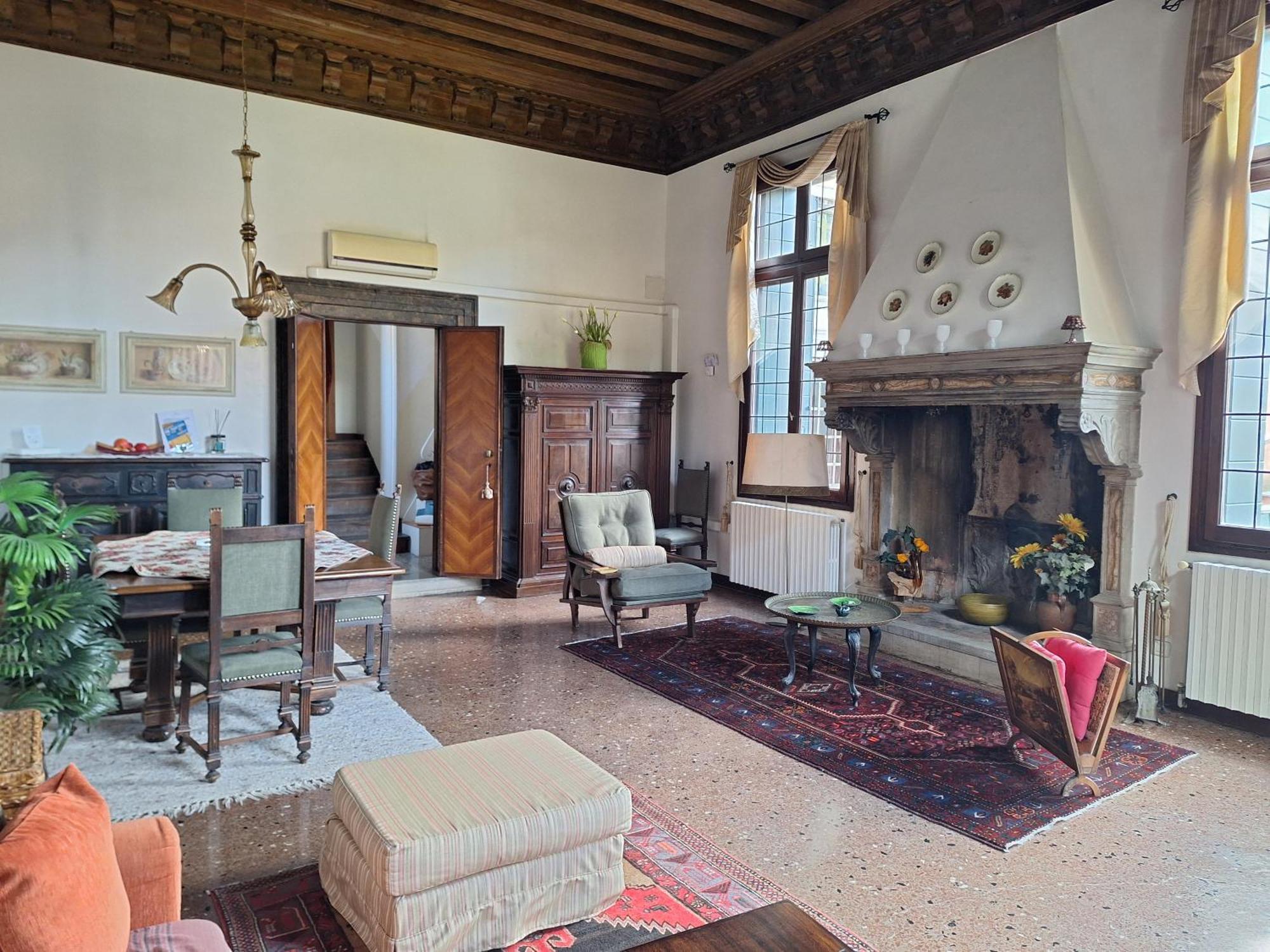 ונציה Appartamenti Inside Palazzo Foscarini מראה חיצוני תמונה