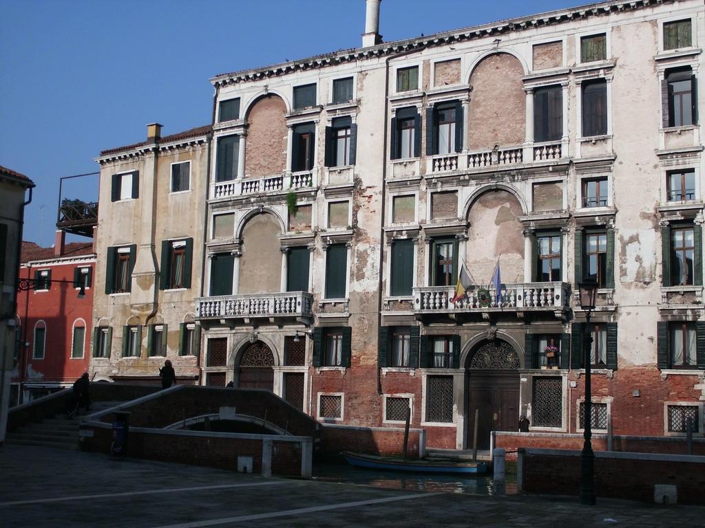 ונציה Appartamenti Inside Palazzo Foscarini מראה חיצוני תמונה